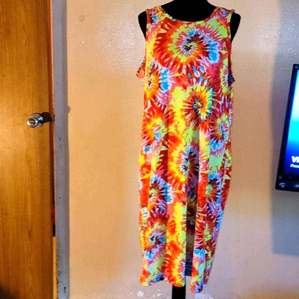 Rouge midi stretch dress